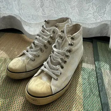 NUMBER (NINE) 화이트 하이컷 스니커즈