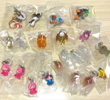 가챠가챠 모음 메지루시 액세서리 원피스 미피 나메코