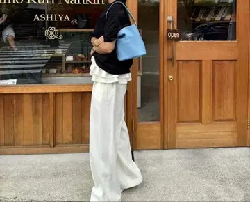 택 포함 미사용 새상품 rosymonster 울 팬츠 화이트