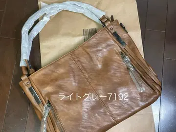 브라운 가죽 숄더백