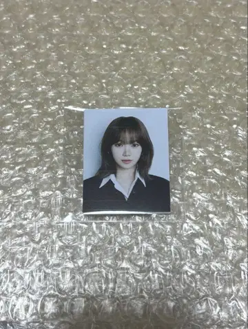 2026 LE SSERAFIM ID PHOTO SET