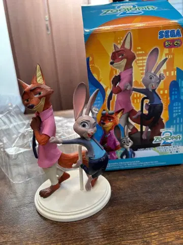 주토피아 2 피규어 닉 주디 가격 인하 중