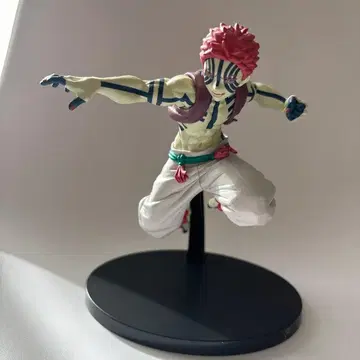 아카자 귀멸의 칼날 피규어