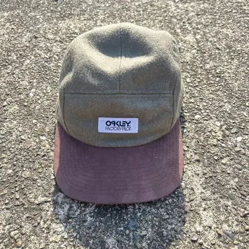 Oakley Factory Pilot 캡 올리브 그린/브라운