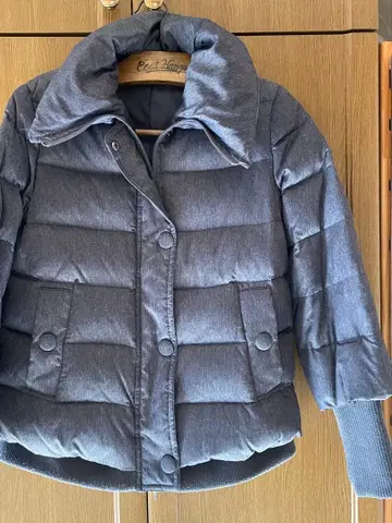 그레이 퀼팅 다운 자켓