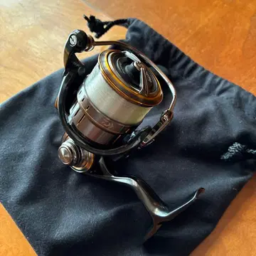 다이와 루비아스 에어리티 FC LT2500S-XH-QD