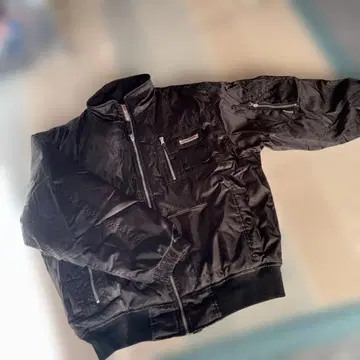 컨디션 최상 RELIABLE 블랙 충전솜 다운 점퍼 3L