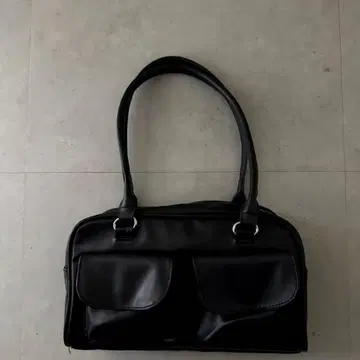 grunge 더블 포켓 숄더백 블랙