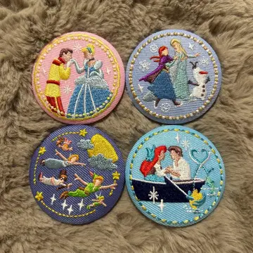 디즈니 자수 캔뱃지 4개 세트