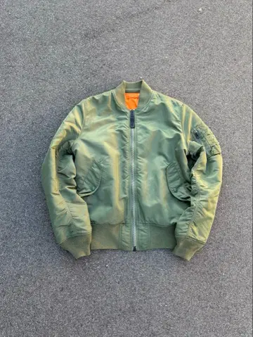 ALPHA INDUSTRIES MA-1 플라이트 자켓 M