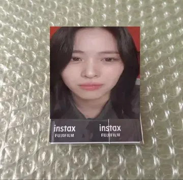 ITZY 류진 친필 사인 폴라로이드 영통 BORN TO BE