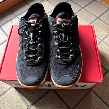 미사용 새상품 HANTER 스니커즈