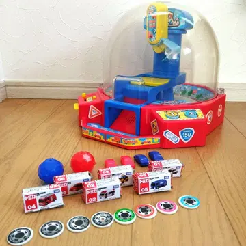 타카라토미 토미카 뽑기 게임