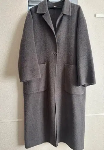 mila owen 접결 샤기 린 실루엣 코트 그레이 미라 오웬