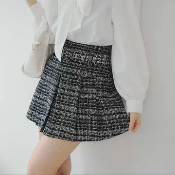라메 트위드 미니 스커트 niceclaup