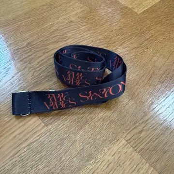 SixTONES 목걸이 스트랩