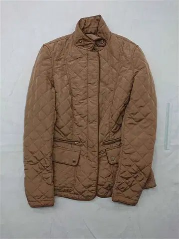 자라 ZARA WOMAN 퀼팅 자켓 베이지 계열 여성용