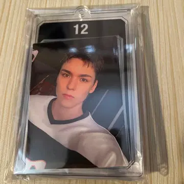 SEVENTEEN'S HOME 2025 포토카드 홀더 버논