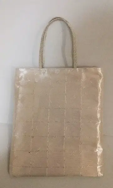 고급 순수 실크의 꽃무늬 후쿠로 오비를 리메이크한 토트백 라이트 실버