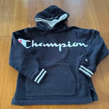 Champion 블랙 후드 부착 후드티