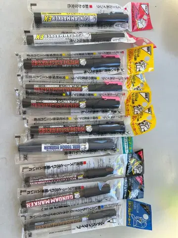 [ 미개봉 새상품 ] 건담 마커 10 도서