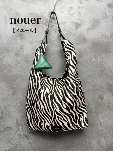 누에르 숄더백 토트백 제브라 패턴