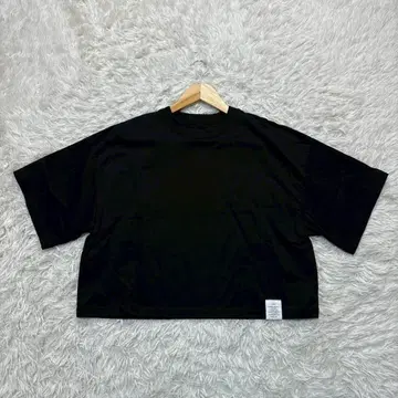 HYKE 블랙 크롭 반팔 T셔츠 y2k S