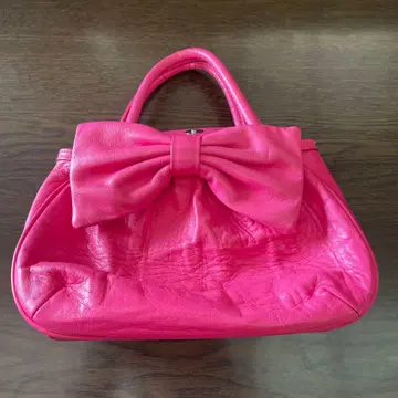 바비 핑크 가죽 핸드백