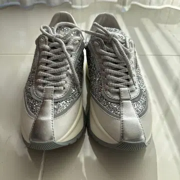 JIMMY CHOO 실버 글리터 스니커즈