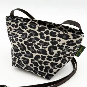 [ 새상품급 ] 에르베샤 펠리에 레오파드 나일론 보트형 숄더백 XS