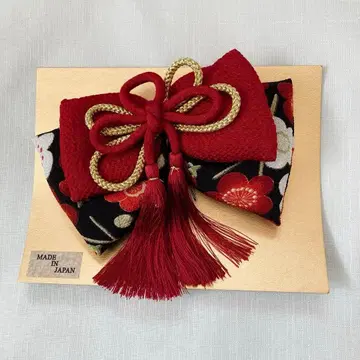 리본 머리 장식과 꽃무늬 토트백 세트