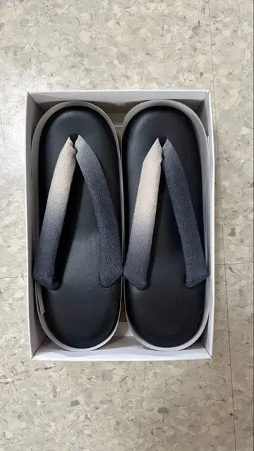 블랙과 그레이 조리