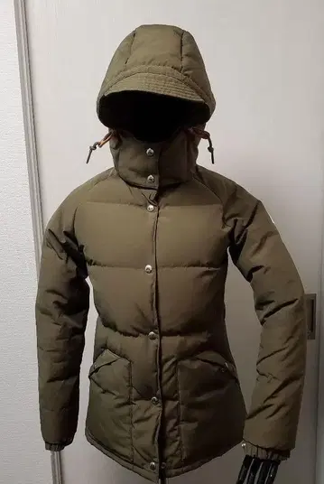 케이프 하이츠 다운 자켓 XS