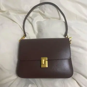 브라운 가죽 숄더백