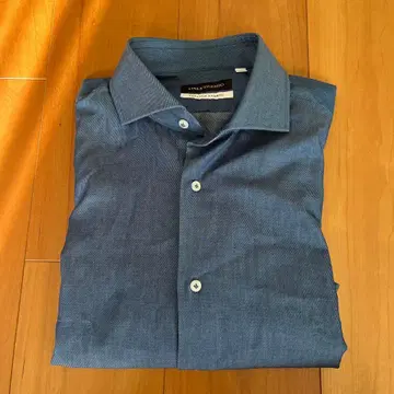 [새상품급] ONLY 드레스 셔츠 42R 와이셔츠