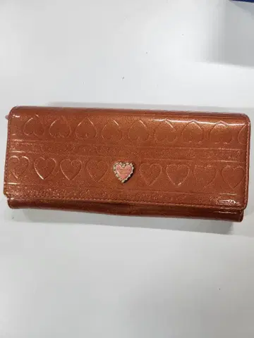 Samantha Thavasa 하트형 누빔 장지갑