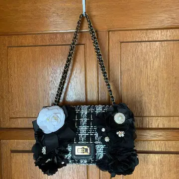 플라워 장식 숄더백
