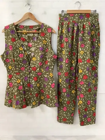 12.19 A400 팬츠 셋업 슬리브리스 티셔츠 꽃무늬