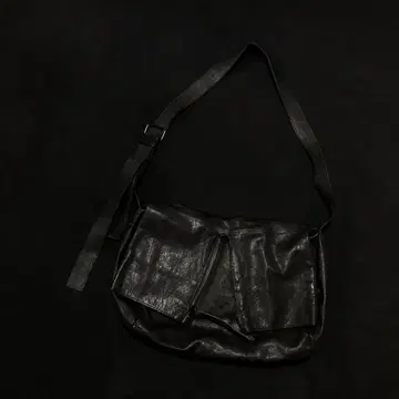 NICO UYTTERHAEGEN Archive art piece bag