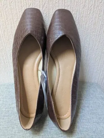 GLOBAL WORK 글로벌 워크 라쿠션 펌프스 L 사이즈