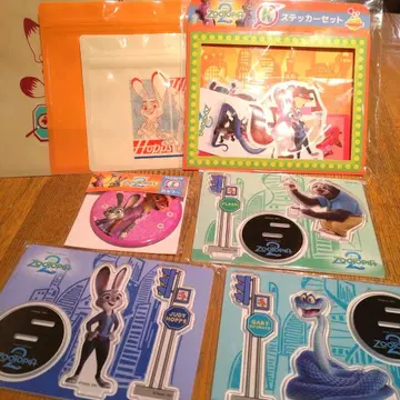 주토피아2 아크릴 스탠드 캔 거울 스티커 닉 주디