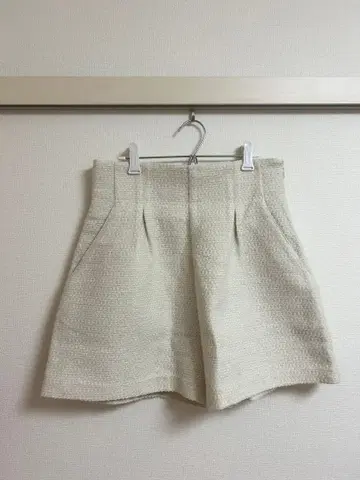 반짝이는 트위드 숏팬츠