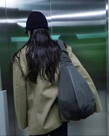 OUAT STEEL OFFICE BAG