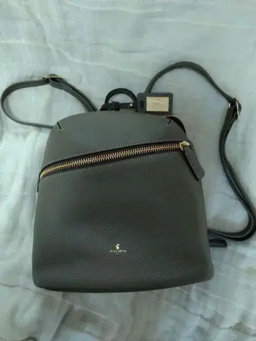 PELLE BORSA 주름 가죽 백팩*그레이지