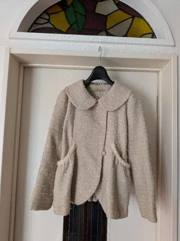 IeurIogette 베이지 자켓