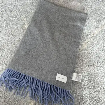 질 스튜어트 그레이/블루 머플러