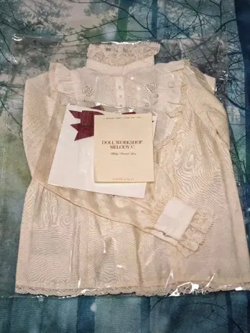 딜러제 긴팔 블라우스 빨간 리본 포함