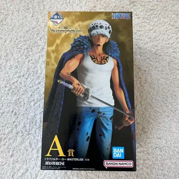 트라팔가 로 MASTERISE 피규어