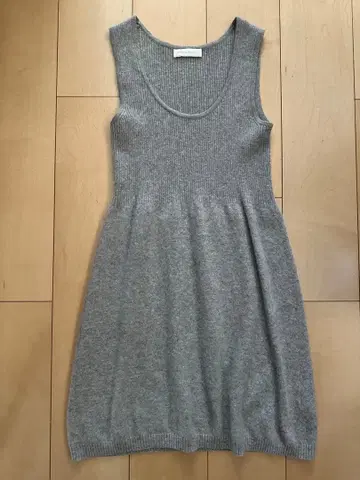 [ 새상품급 ] 니트 원피스 캐시미어