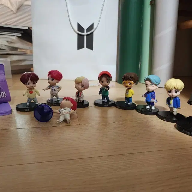 (탈덕급처)방탄bts bt21 타이니탄 피규어 알볼로피자 특전피규어